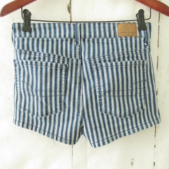 New American Eagle Jeans High Rise Shortie Shorts 6 Blue Stripe Denim - Picture 2 of 4